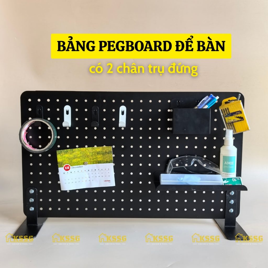 Bảng Pegboard chân đứng để bàn