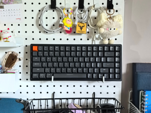 Bảng Pegboard kẹp bàn