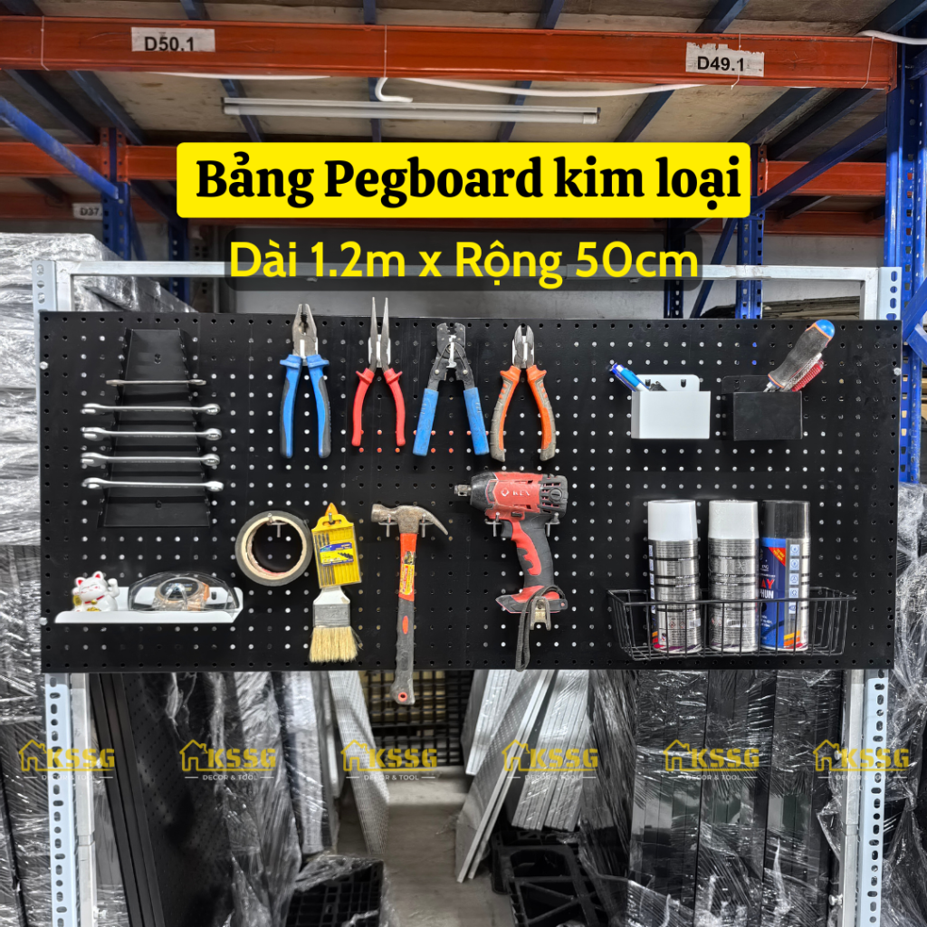Bảng Pegboard kim loại