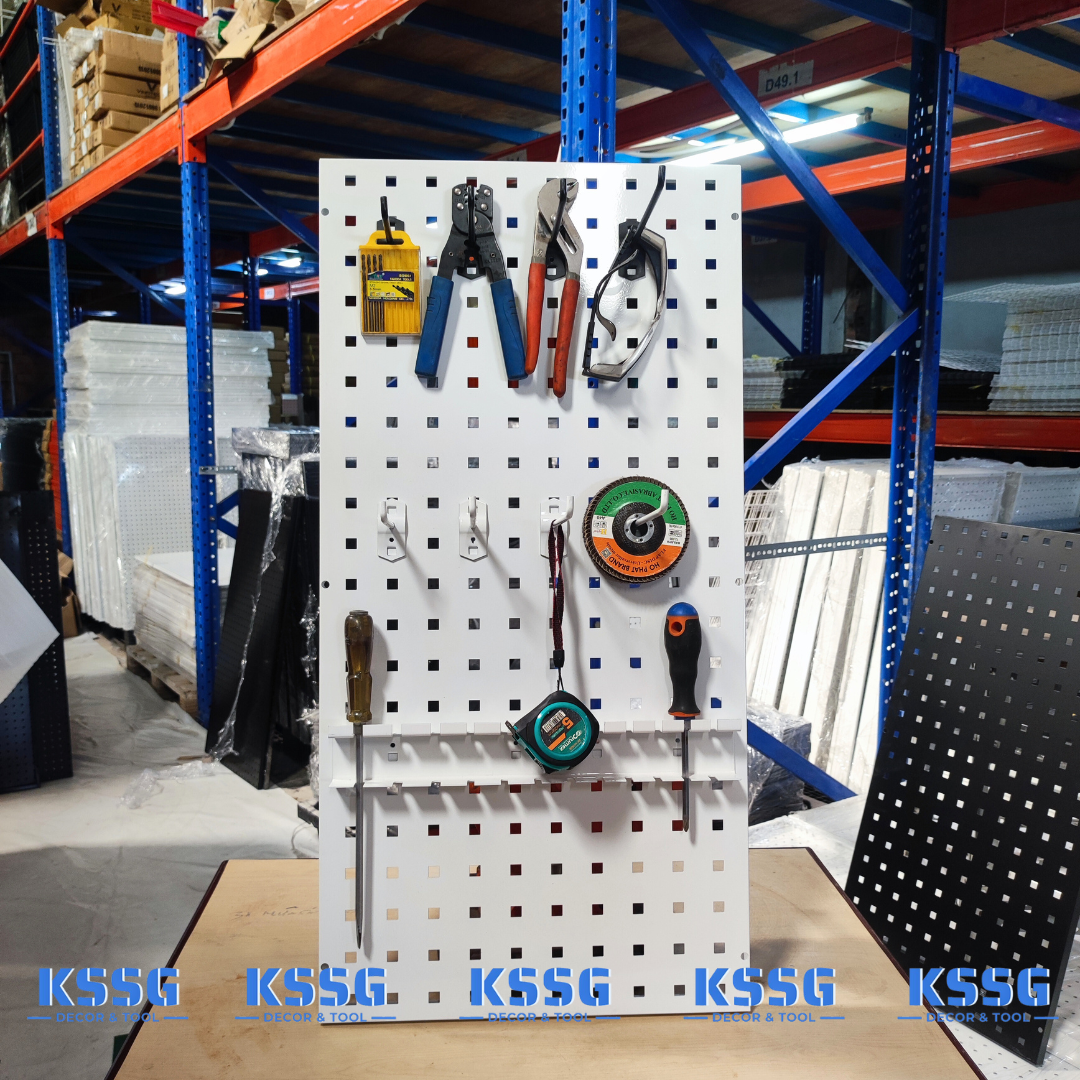 BẢNG TREO ĐỒ NGHỀ KIM LOẠI GẮN TƯỜNG 90x40cm