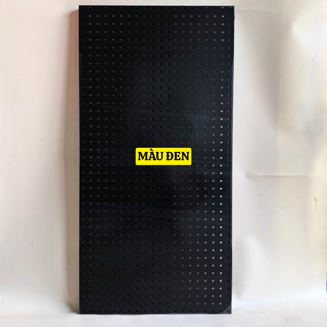 Mặt trước bảng peboard kim loại màu đen