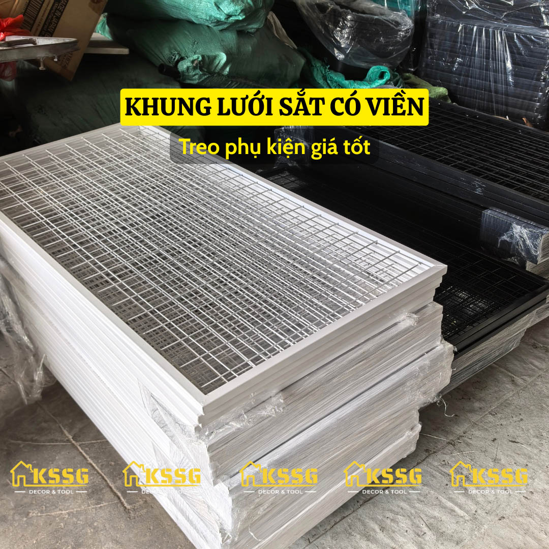KHUNG LƯỚI SẮT GẮN TƯỜNG 1mx50 TREO PHỤ KIỆN