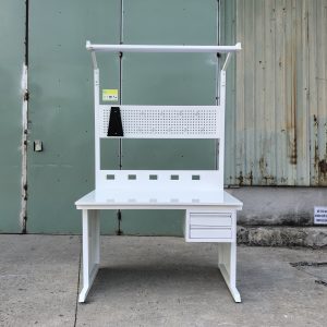 Bàn thao tác đồ nghề